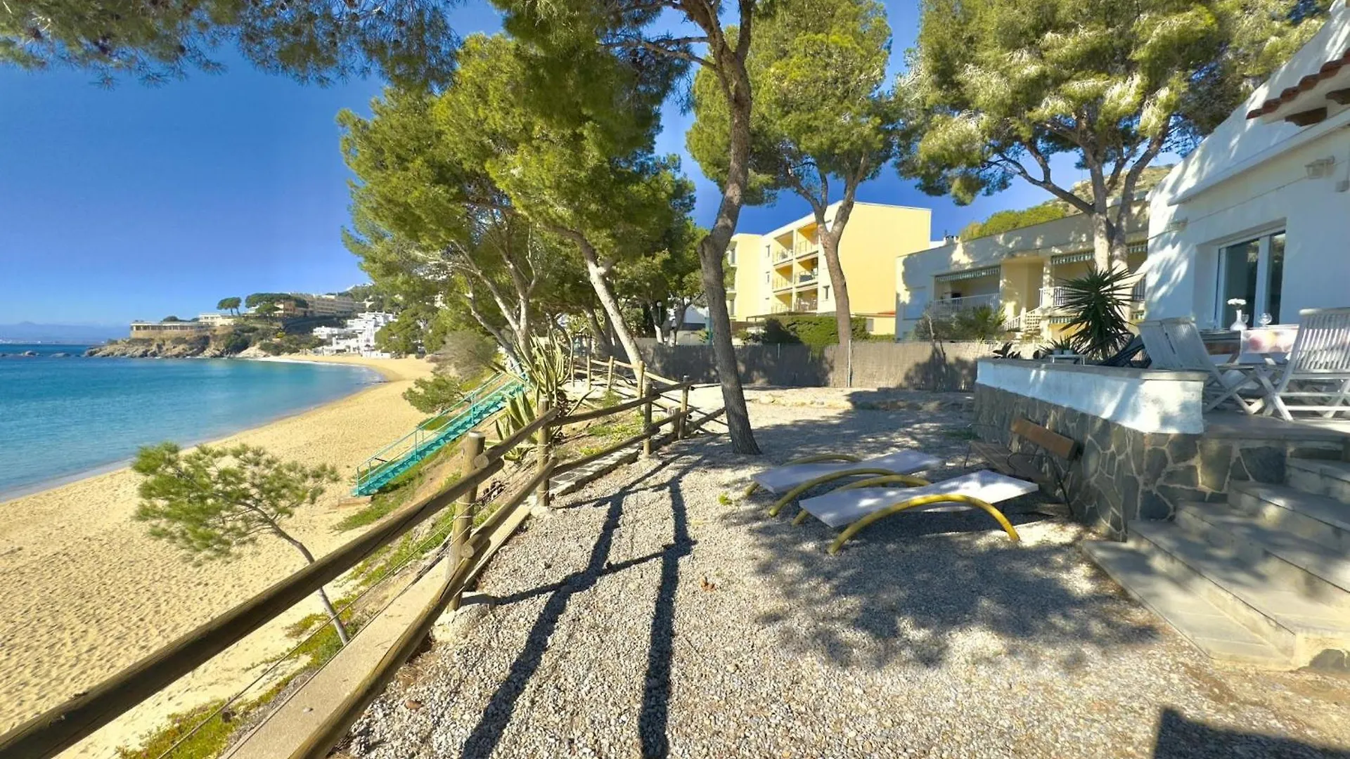 Holiday home Almadrague Villa Roses Spain